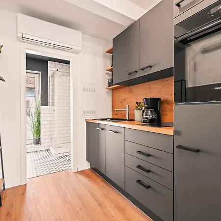 شقة Einzimmer Wohlfuehlapartment Zwei Klimatisiert فريدريشسهافن